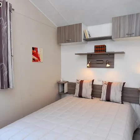 Camping Zecamping 5 étoiles - Parc Aqua Xl - Mobil Tv Plancha - Dog Friendly *