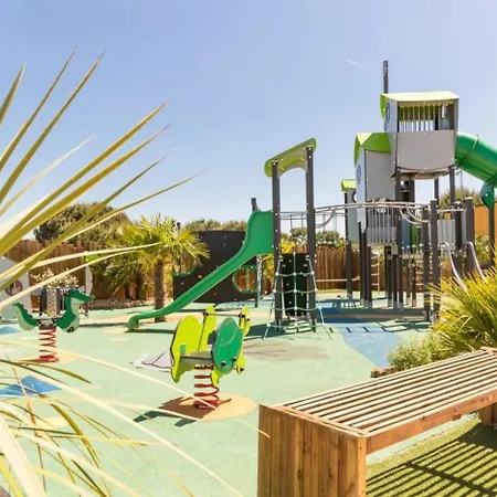 Zecamping 5 étoiles - Parc Aqua Xl - Mobil Tv Plancha - Dog Friendly * Saint-Jean-dʼOrbetiers