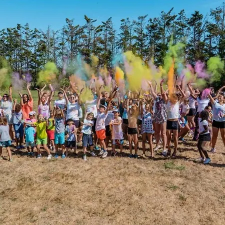 Zecamping 5 Etoiles Familial Animaux Acceptes Saint-Jean-dʼOrbetiers