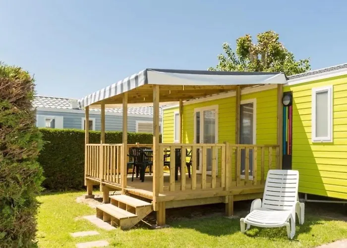 5 Etoiles - Parc Aquatique - Eeiacb אתר קמפינג