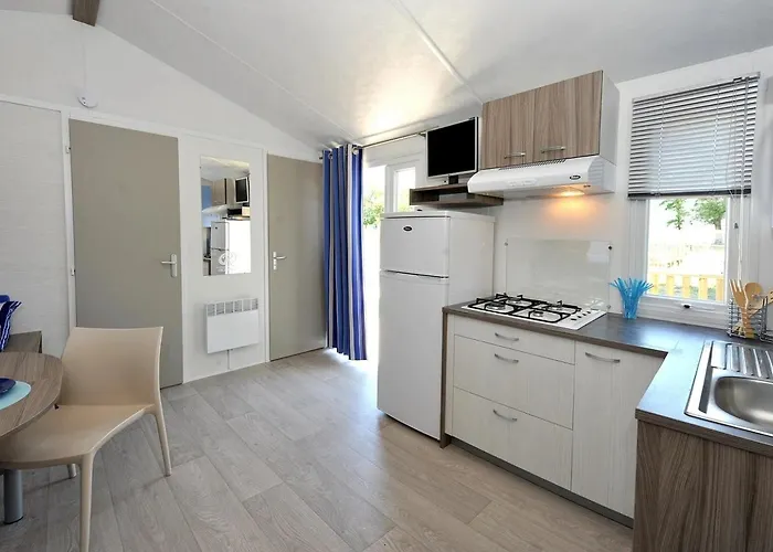 אתר קמפינג 5 Etoiles - Parc Aquatique - Eeiacb Saint-Jean-dʼOrbetiers